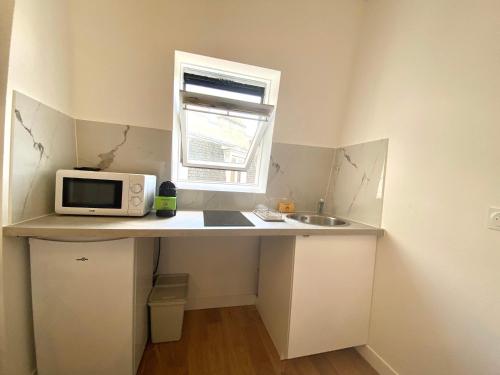 New 468 Suite Eddy - Cosy Apartment Paris Center
