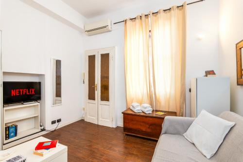 Cozy Studio Milan near the Arch of Peace