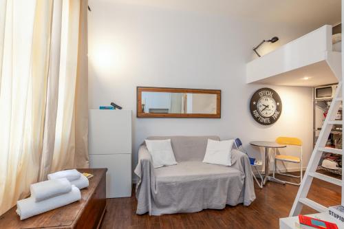 Cozy Studio Milan near the Arch of Peace