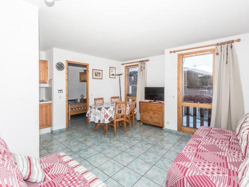 Appartement 2 pièces à 1min des pistes, balcon, casier à skis, parking gratuit, ménage inclus