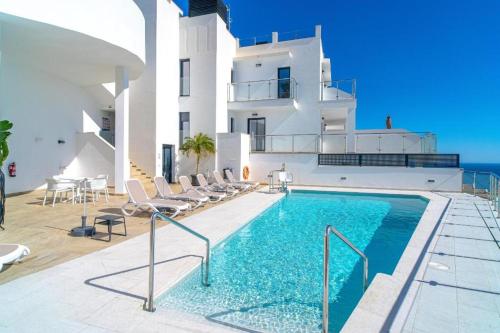 sea view ladera