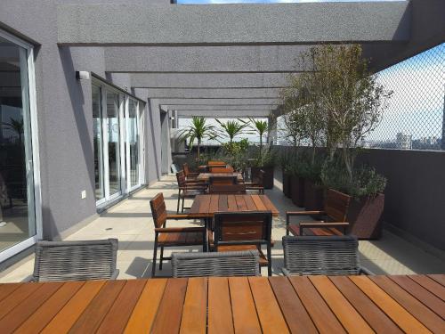 Balkoni atau teres di Loft Cama Queen - Eztower e Consulado EUA!