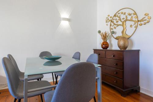 2BDR Apt with Full Kitchen on Avenida da Liberdade