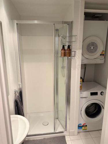 Ένα μπάνιο στο City Oasis Auckland