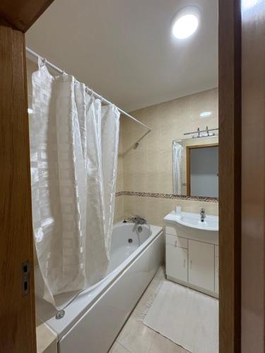 Koupelna v ubytování Apartamento Atlântico