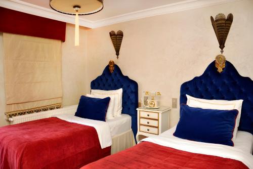 İstanbul Bosphorus Hotel Symbolaにあるベッド