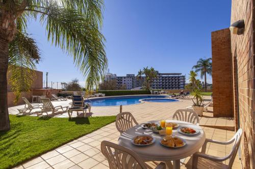 Dona Ana Apartments