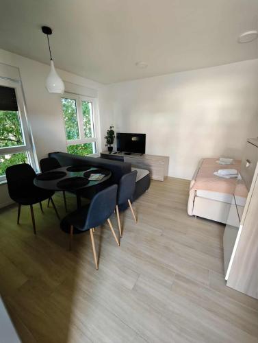 Providenca Studio Apartment with Free Parking