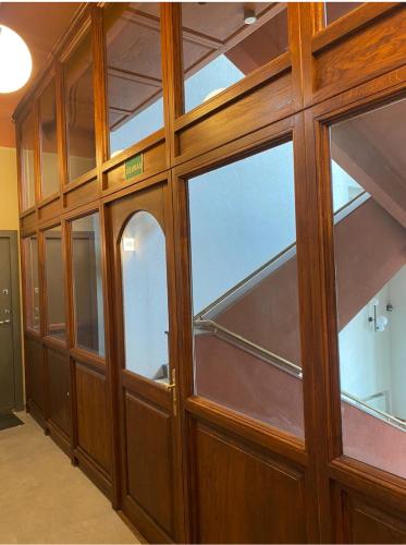 Gallery image of Luxury New Wave LA ART Studio in Vilnius