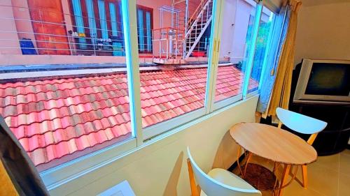 Μια τηλεόραση ή/και κέντρο ψυχαγωγίας στο Home 24 Pattaya