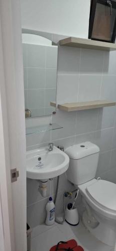 Un baño de Royal Ocean Crest- Mactan