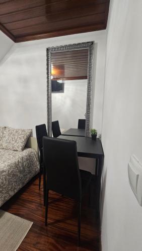 Postel nebo postele na pokoji v ubytování PALAZZO Sintra GH