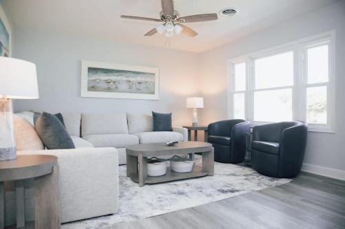 Χώρος καθιστικού στο Seas the Day Family Retreat Rehoboth & Lewes
