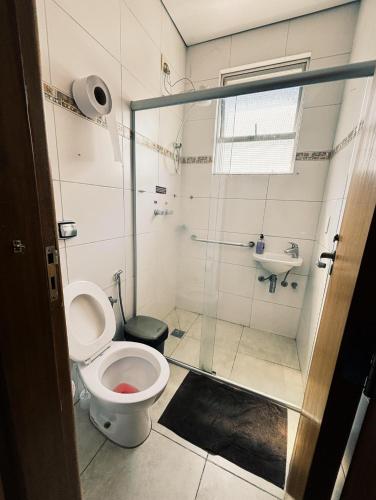 Poente Hostelにあるバスルーム