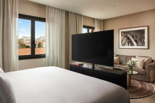 Tivoli Kopke Porto Gaia Hotel — Photo of the whole room