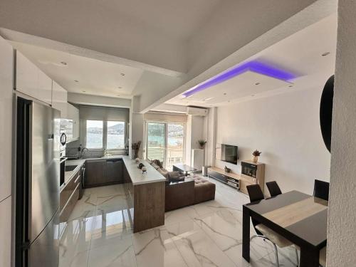 Kavala Lux Seaview Spot