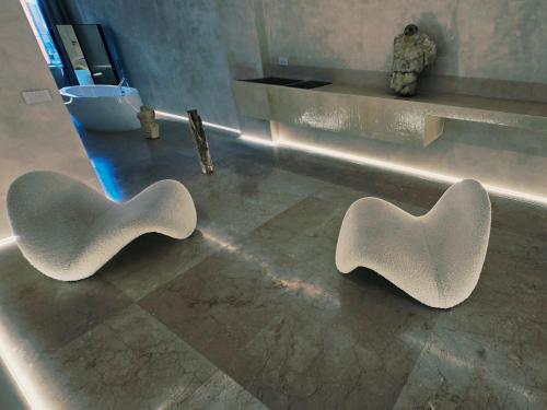 DUNE at Spanish Steps Luxury Apartment-Suite photo 12