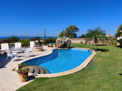 Πισίνα στο ή κοντά στο Villa Valentine