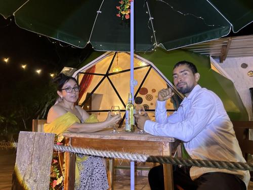 Tetamu yang menginap di Endemic Glamping - Galápagos frontier