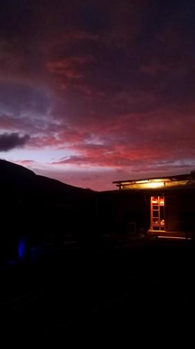 Φωτογραφία από το άλμπουμ του Wanderlust Camping kodai σε Kūkkāl