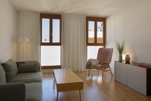Penthouse in historic center overlooking the castle