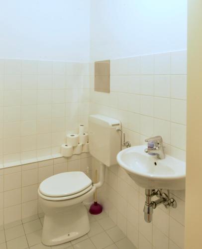 Modern Apartment near Vienna Central Station