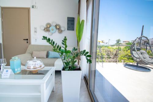 Balkón nebo terasa v ubytování ''Aetheria'' Roof Resort