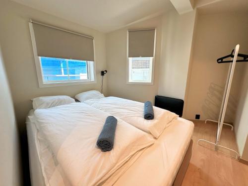 Postel nebo postele na pokoji v ubytování Celestial Bergen Central Apartment