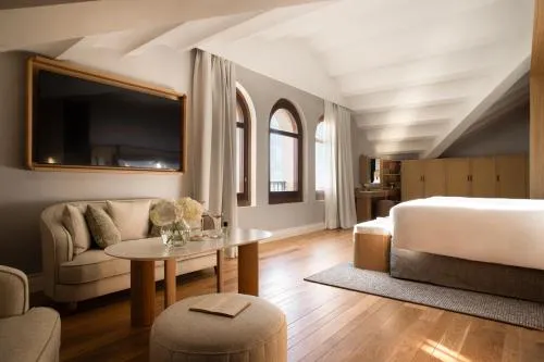 METT Barcelona GL - A Leading Hotel of the World photo 13
