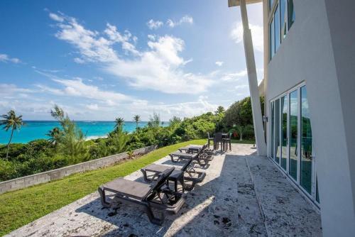 Sky Beach Club Split - Contemporary Beach Villa In Boutique Club villa