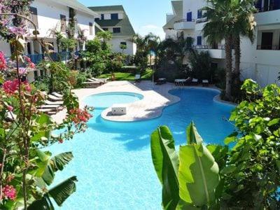 Stunning, spacious penthouse in beach front Leme Bedje Residence