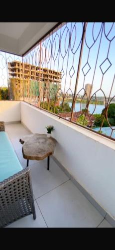 Μπαλκόνι ή βεράντα στο Tudor Nora apartments