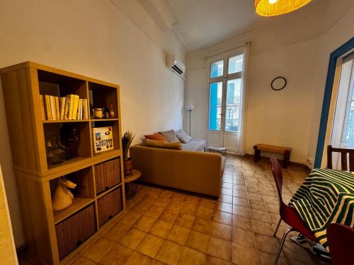 Charming apartment in city center with wifi and air conditioning