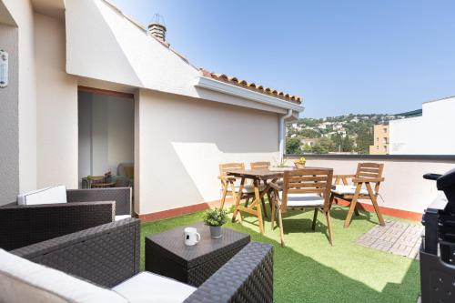 Lets Holidays QUIET APARTMENT 5 minutes TO THE BEACH 2