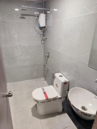 Un baño de Hotel R Gold
