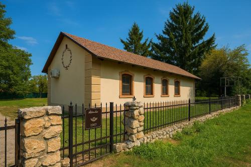 Gátőrház Szigetbecse Horgásztanya