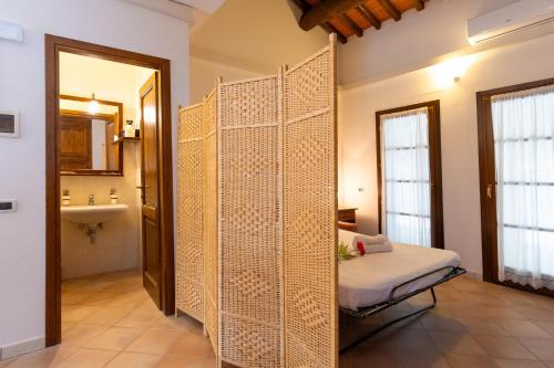Ένα μπάνιο στο Borgo San Carlo