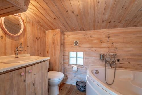 Koupelna v ubytování Mas Rose - Villeneuve-lès-Montréal