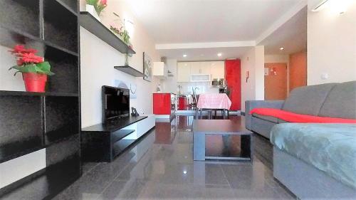 Rocha Tower 11A