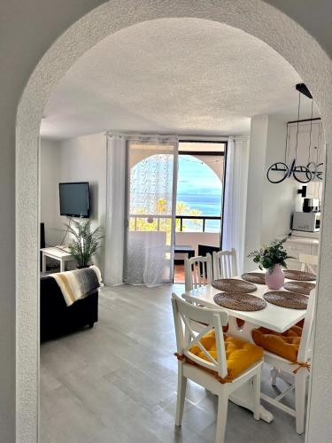 Parque Santiago 2 - Ocean View Apartment -Heated Pool