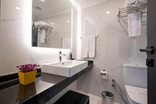 Ένα μπάνιο στο 216 Star