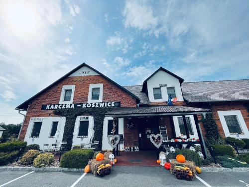 KARCZMA-KOSZWICE