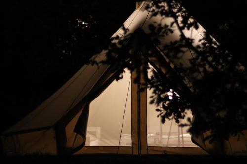 ツェティニェにあるCamp Oaza,Lipaのギャラリーの写真