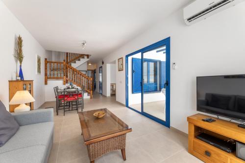 Casa Papagayo Rocas - heated pool & air conditioning - Emerald Lanzarote