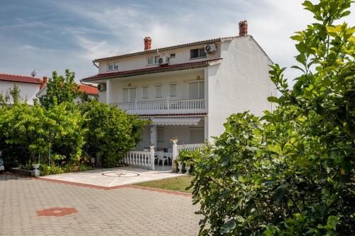 Marjetka & Tina in Rab - Kvarner Region