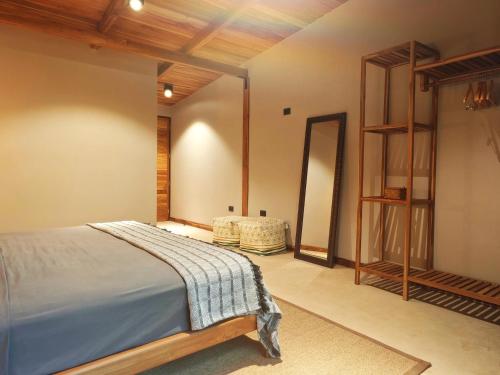 Postel nebo postele na pokoji v ubytování ARjAU Boutique Hotel - Adults Only