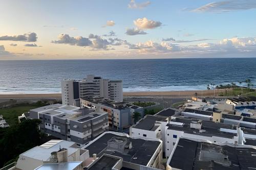 Linda vista-mar em prédio familiar