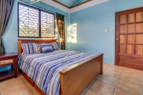 Postel nebo postele na pokoji v ubytování Suite at Villa Maya -Gold Standard and Certified