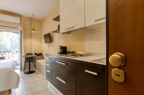 Easylife - Milano - MonteNero 29 F - Porta Romana
