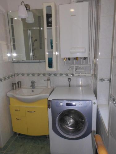 Aha Apartment